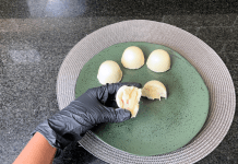 Trufas de chocolate branco: Leite Ninho com morango